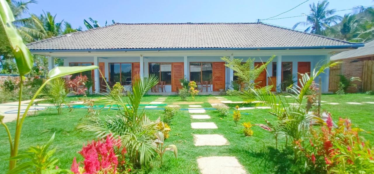 Elisa Homestay Areguling Kuta  Luaran gambar