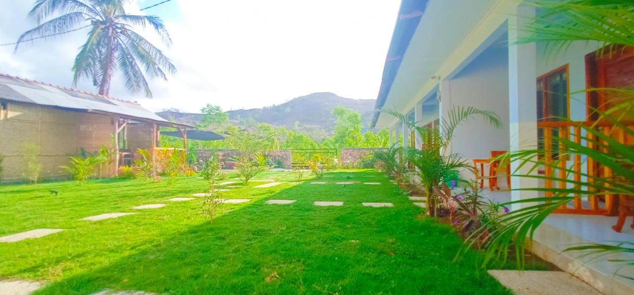 Elisa Homestay Areguling Kuta  Luaran gambar