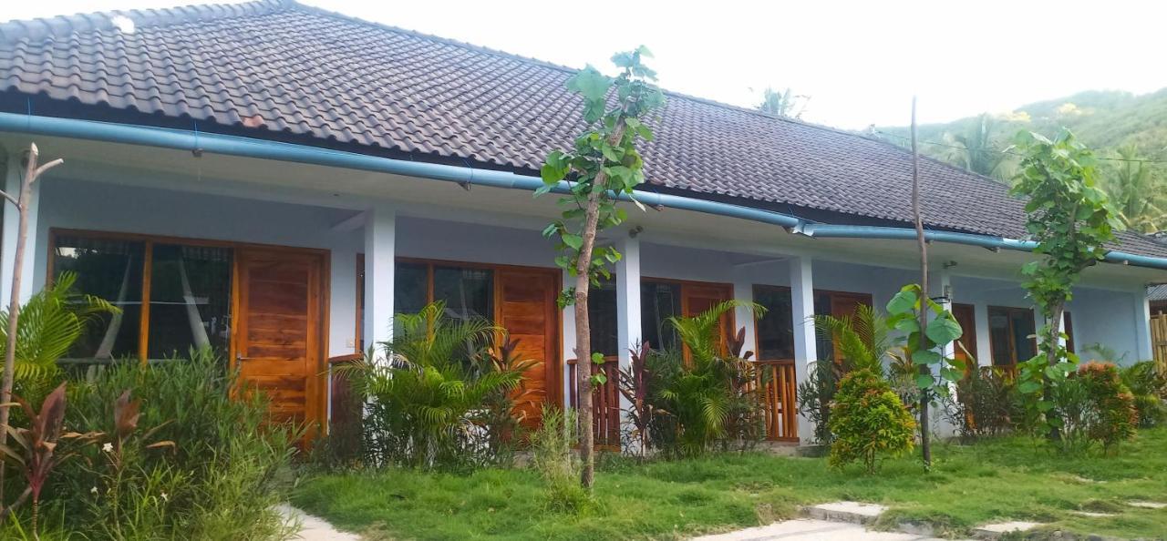 Elisa Homestay Areguling Kuta  Luaran gambar