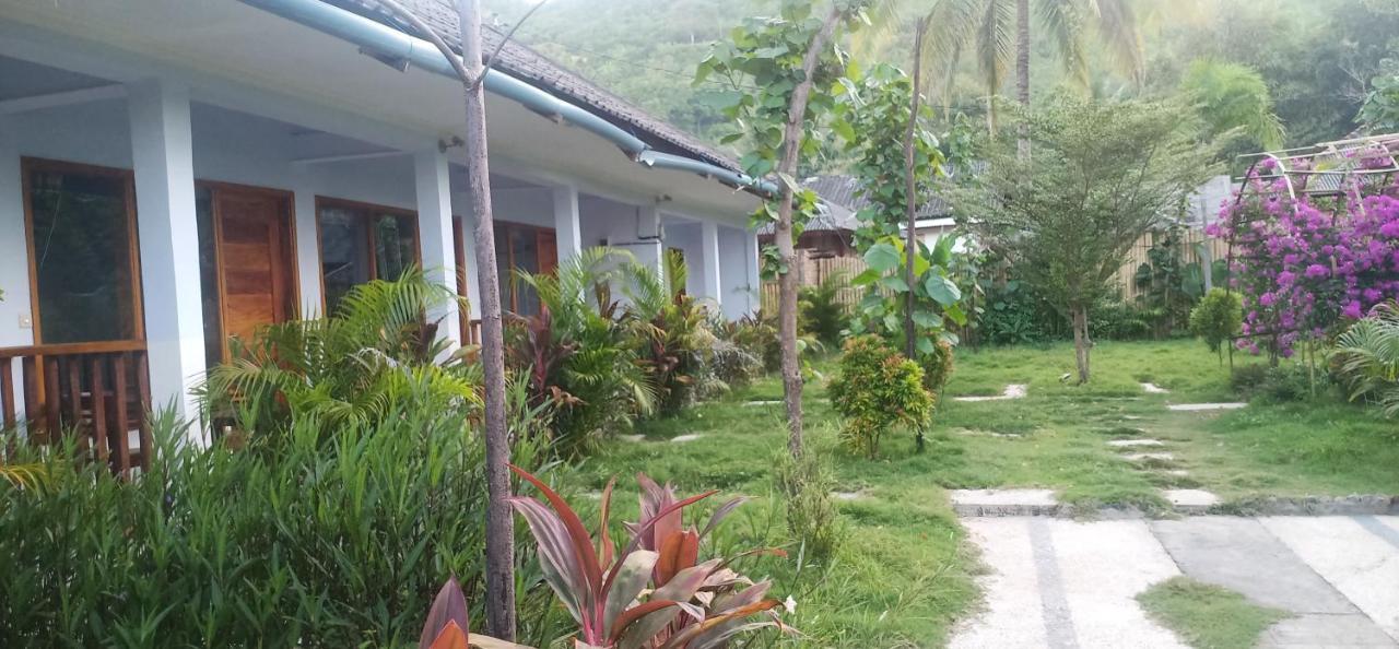 Elisa Homestay Areguling Kuta  Luaran gambar